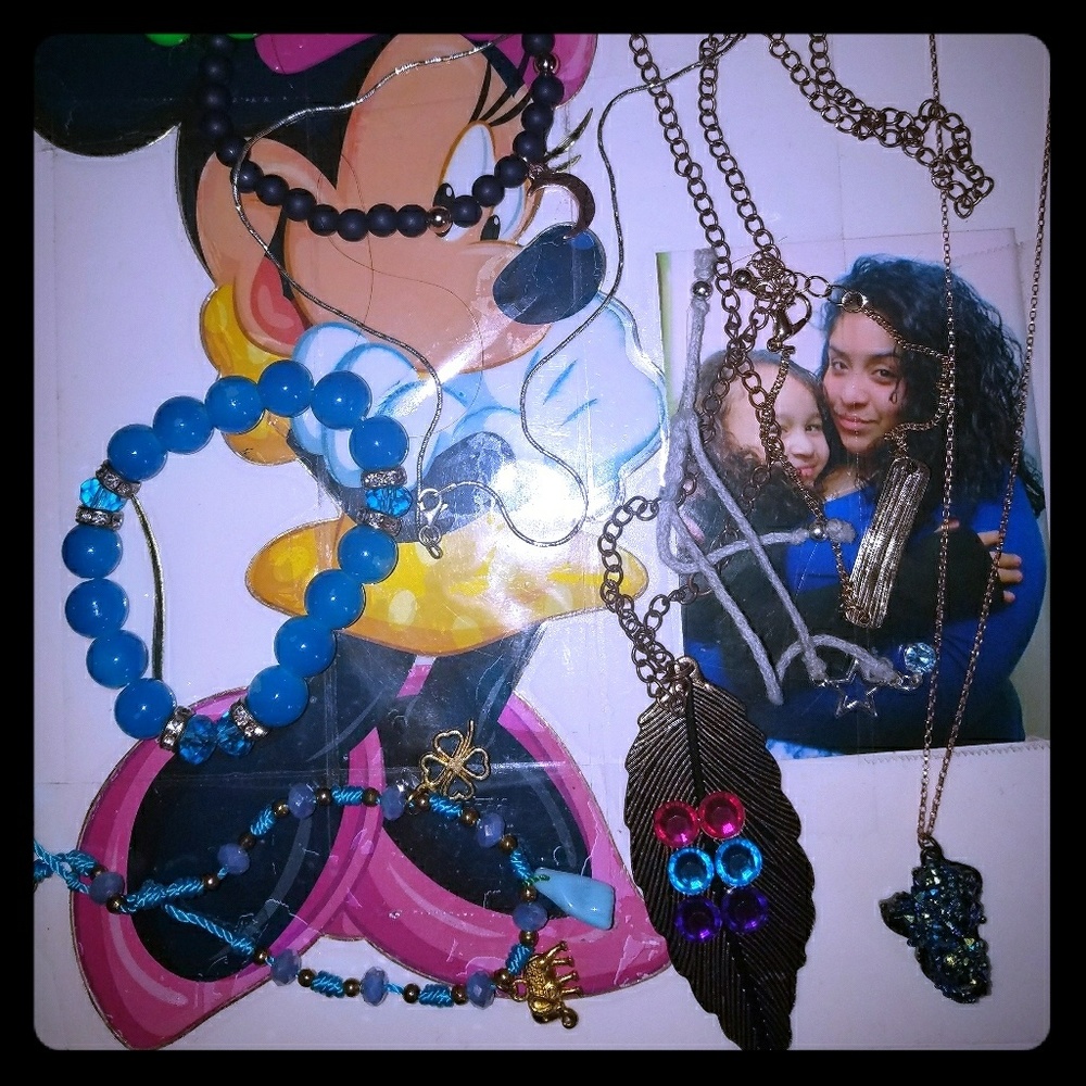 Necklace&braclets